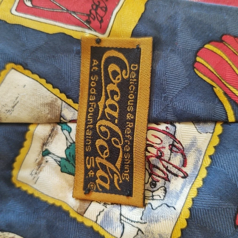 Awesome Coca Cola Golf Tie!